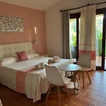 Oasi Muru Idda Bed & Breakfast 3*