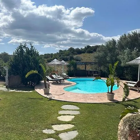 Oasi Muru Idda Bed & Breakfast Budoni