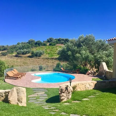 Oasi Muru Idda לינה וארוחת בוקר